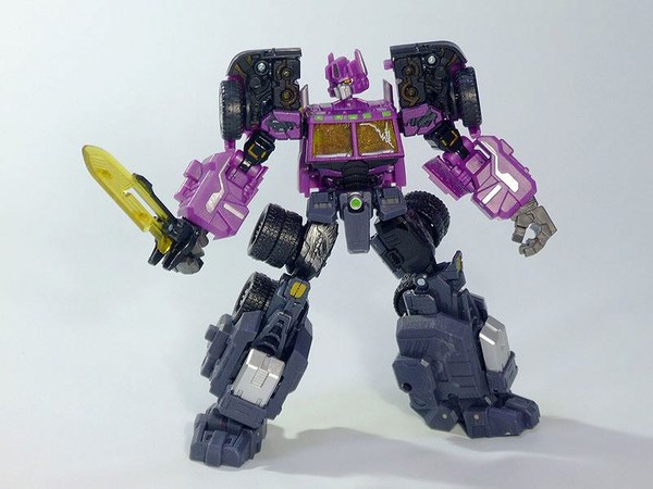 KO Maketoys Battletanker Upgrades For Shattered Glass Prime (9a) (17 of 22)